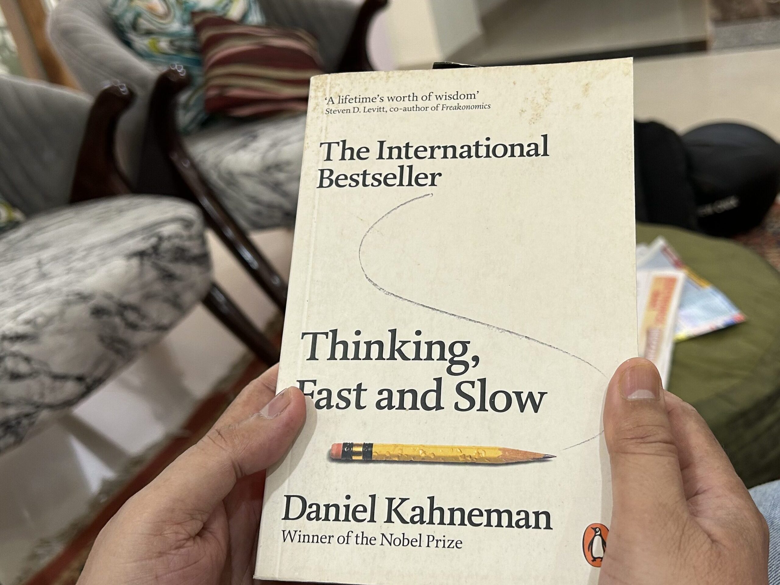 “Thinking Fast and Slow” – A Thought-Provoking Expedition into the Mind